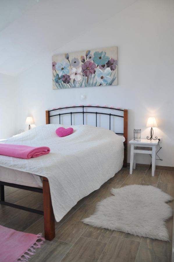 Apartmani Carnizza Ražanac Exterior foto