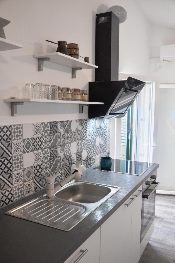 Apartmani Carnizza Ražanac Exterior foto